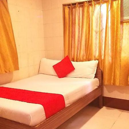 Hotel Saim Palace มุมไบ ภายนอก รูปภาพ